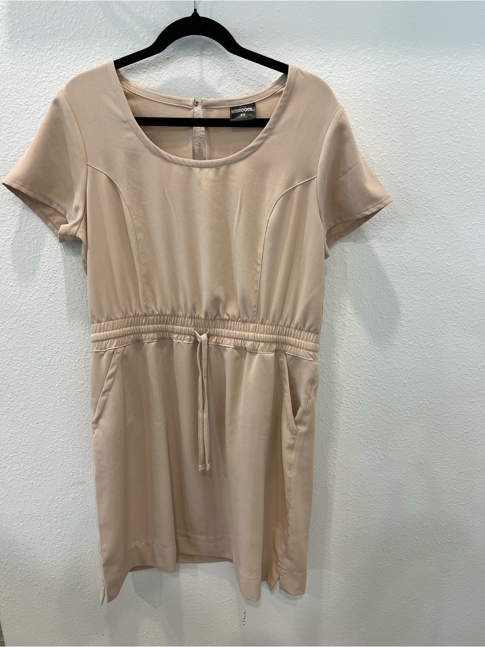 Drawstring-Waist Short Sleeve Mini Dress